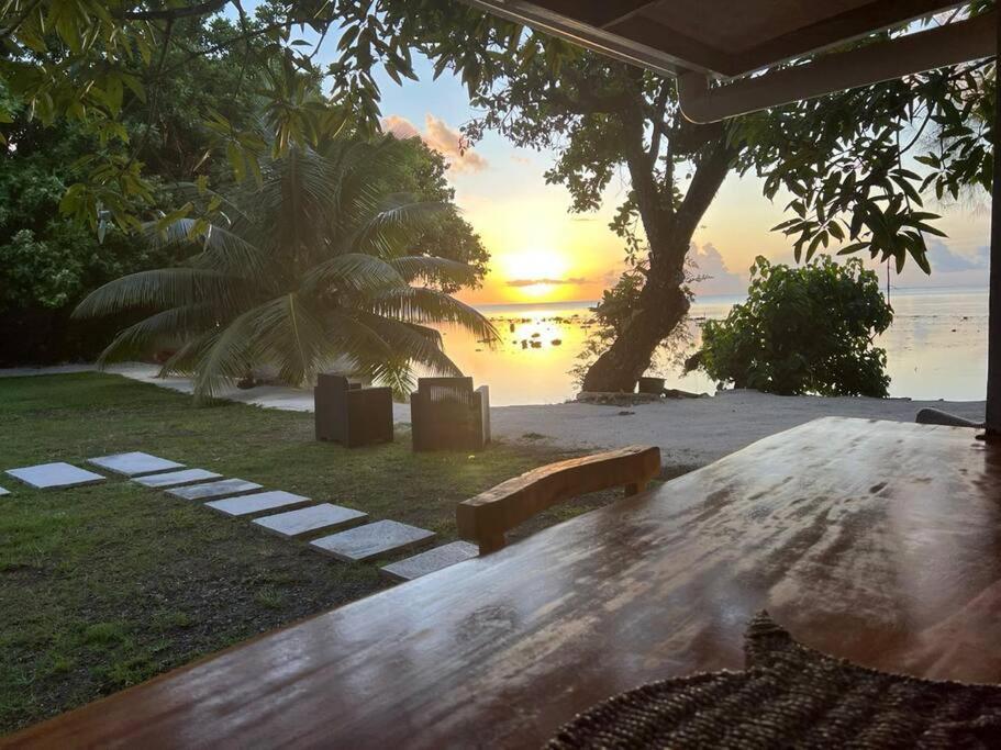 Bungalow Tiarii, Avec Acces Direct A Une Plage Privee Tevaitoa Exterior photo